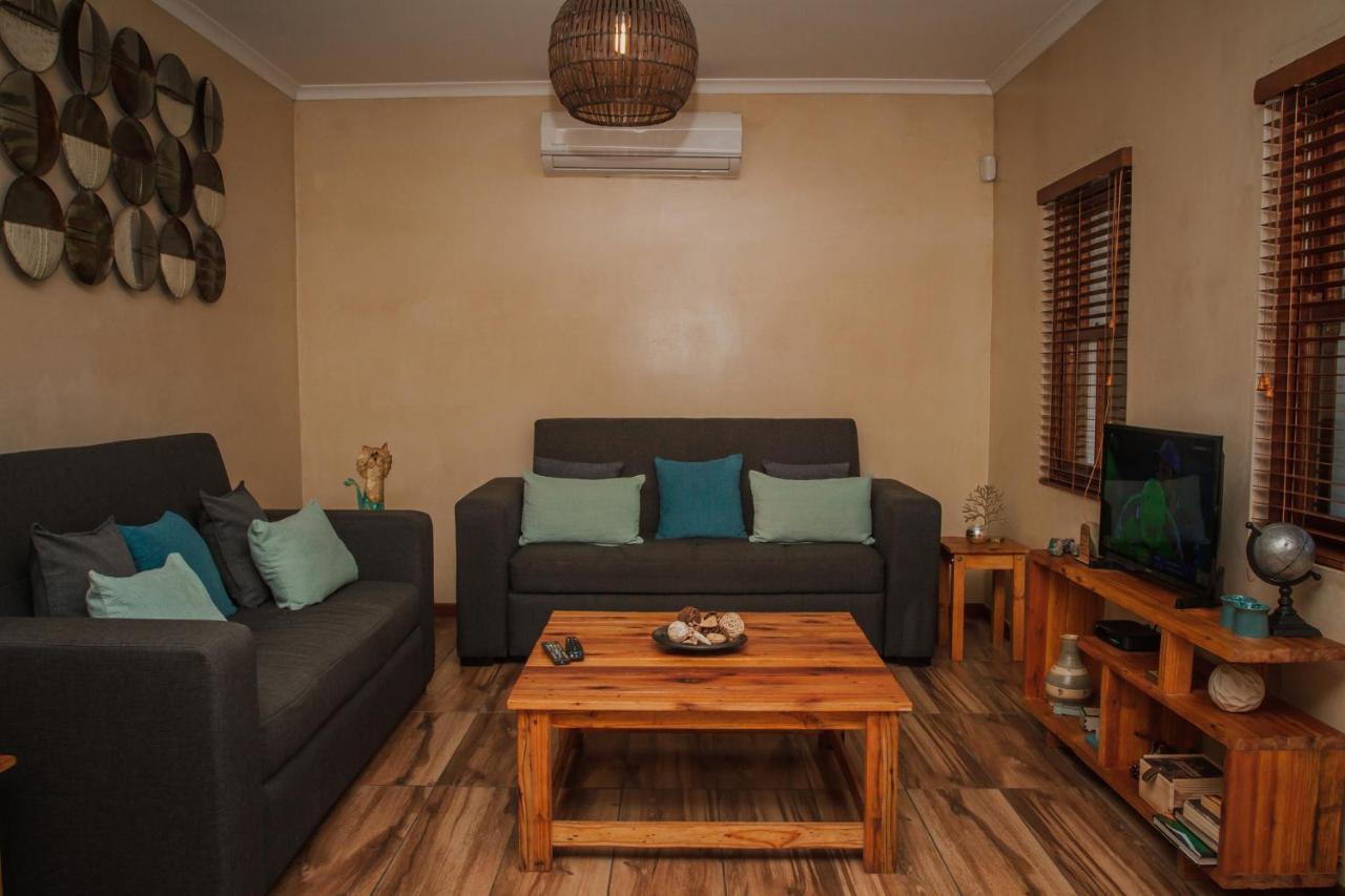 Dolittle Cottages Swellendam Buitenkant foto